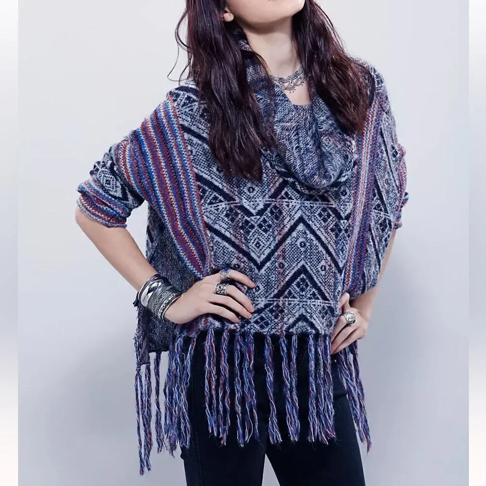 New Be The One Poncho Sweater Top Free People M